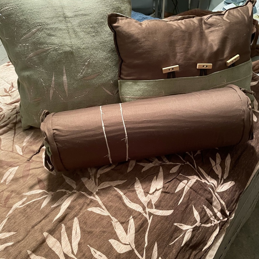 Queen size duvet cover set